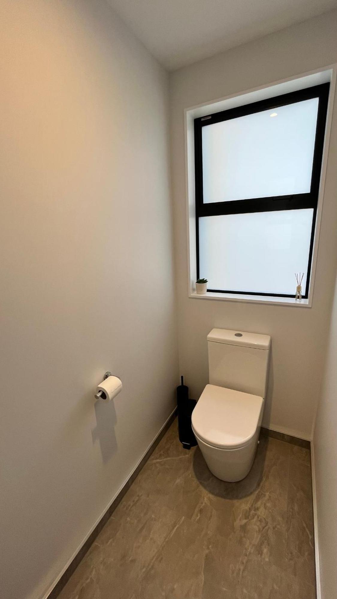 Luxury 2 Bedroom By St James Park Christchurch Ngoại thất bức ảnh