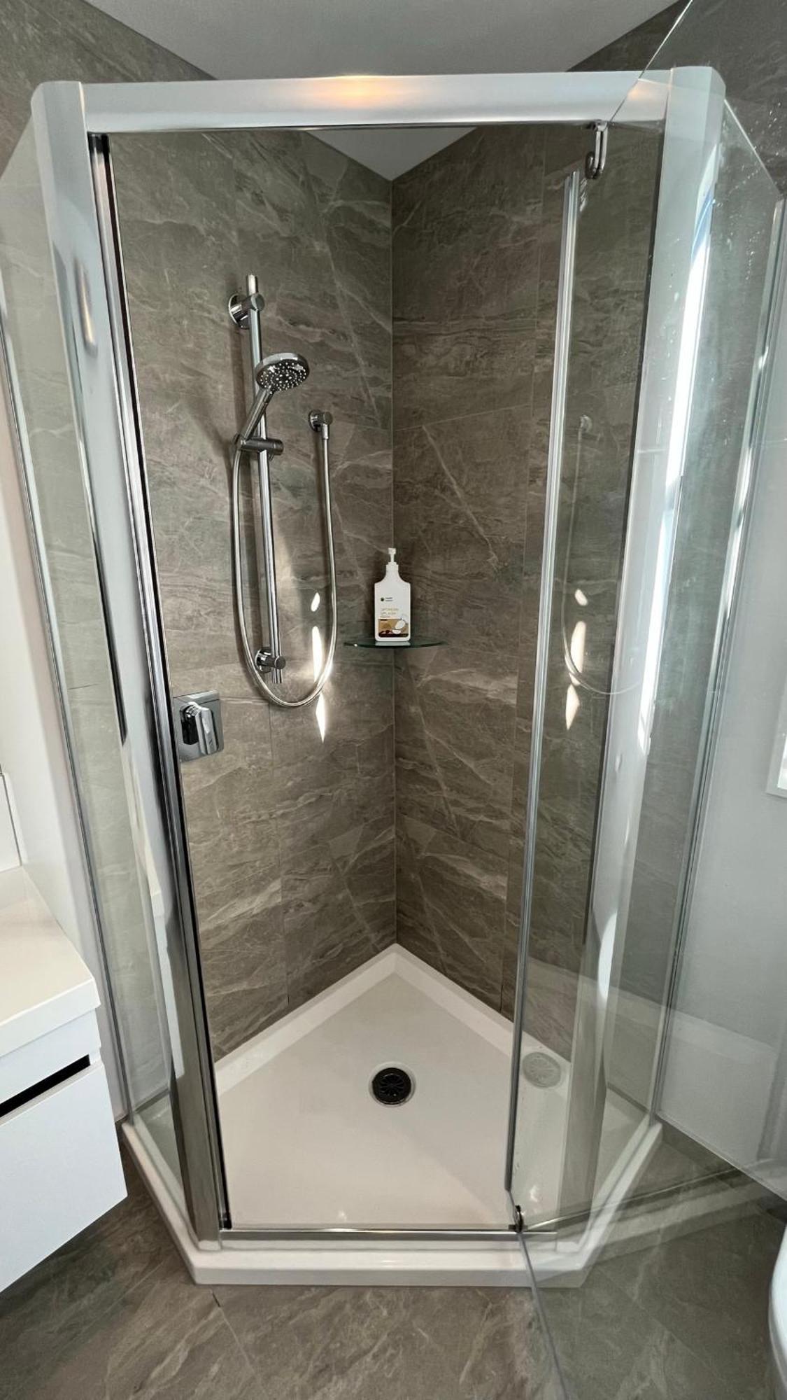 Luxury 2 Bedroom By St James Park Christchurch Ngoại thất bức ảnh