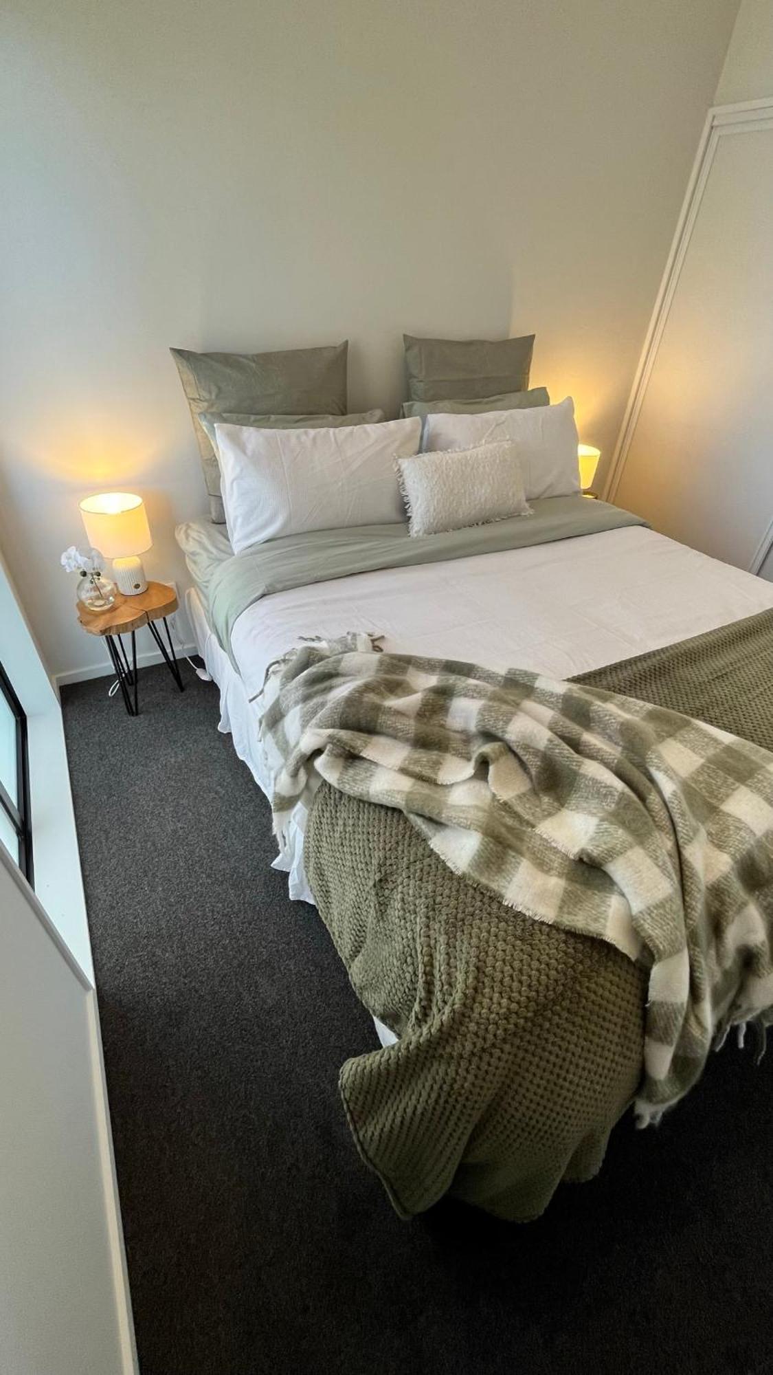 Luxury 2 Bedroom By St James Park Christchurch Ngoại thất bức ảnh